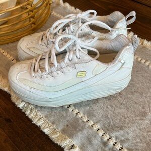 Skechers Shape -Ups women’s White Sneakers, size 7.5, exercise, athletic, GUC